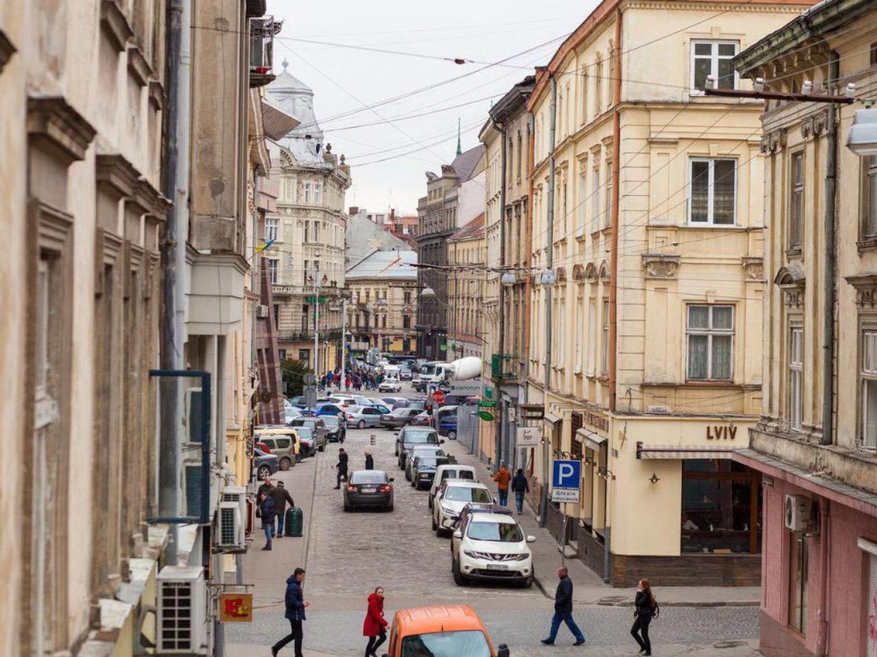 Large & Modern Flat With Balcony In Heart Of Lviv Apartment Bagian luar foto